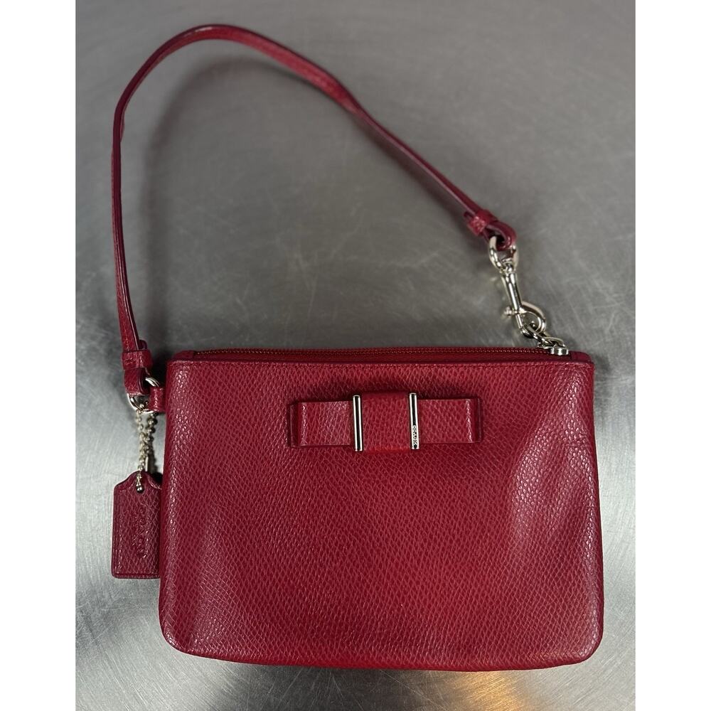 Coach Red Leather Wristlet Wallet Bow Accent Zip Closure Wrist Strap - Picture 6 of 6